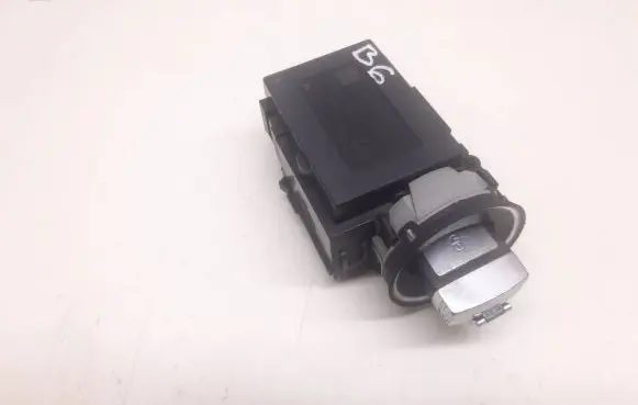 Volkswagen PASSAT B6 Ignition lock 3C0905843M 33303301 11601200255123
