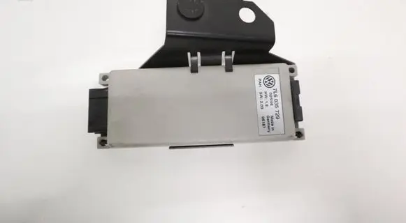 Volkswagen Touareg I Other control units/modules 7l6035729