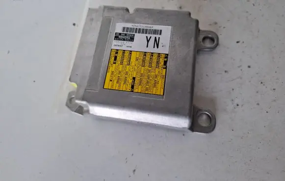 Lexus RX 450H Airbag control unit/module 8917048610 1503006772