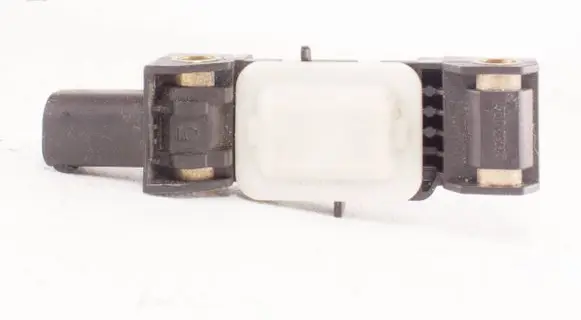 Chrysler 300 - 300C Airbag deployment crash/impact sensor 04671779AC 2324203225 141106