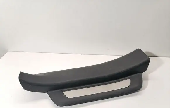 Lexus RX 450H Rear sill trim cover 6794048060