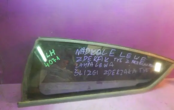 Rear side window
