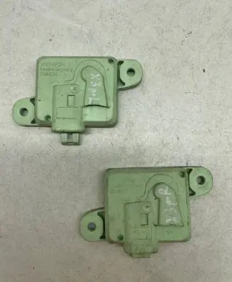 BMW X3 E83 Airbag deployment crash/impact sensor X02270707 X0225904C