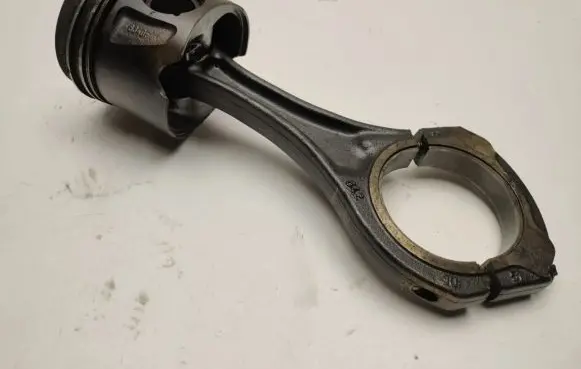 Mercedes-Benz CLS C219 Connecting rod/conrod A6420303420