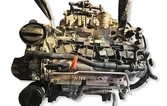 Volkswagen Golf VI Engine CAXA