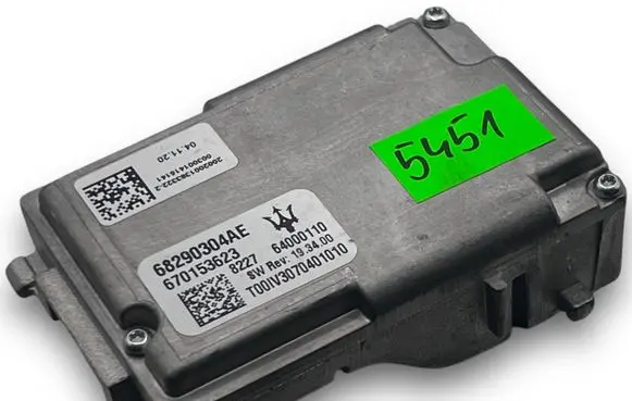 Maserati Levante Central body control module A5451 68290304AE