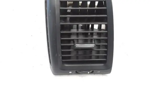 Honda Accord Dashboard side air vent grill/cover trim E6165131500
