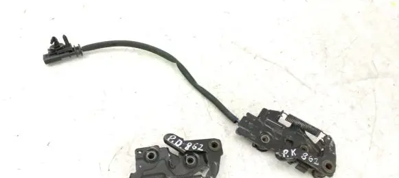 Volvo XC40 Engine bonnet/hood lock/catch 32244491 32244490