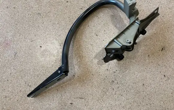 Mercedes-Benz E W238 Tailgate/trunk/boot hinge A2387503100