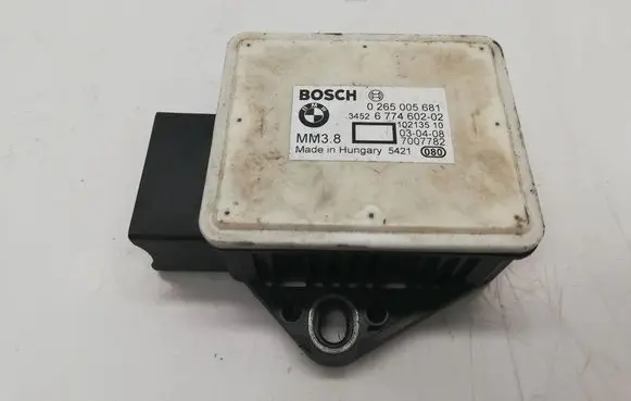 BMW 3 E90 E91 Acceleration sensor 6774602