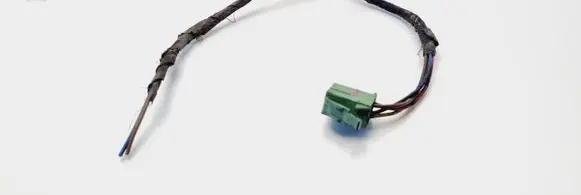 Volkswagen PASSAT B3 Other wiring loom 357907970 357907971A
