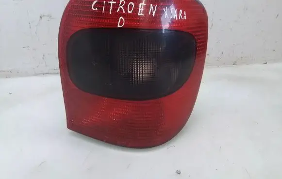 Citroen Xsara Rear/tail lights