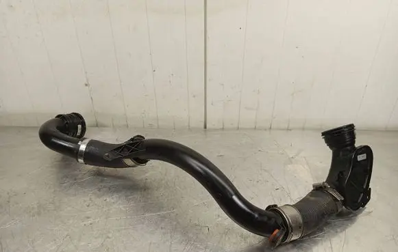 Land Rover Range Rover Evoque L538 Intercooler hose/pipe GJ326C782