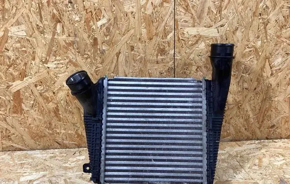 Porsche Panamera (971) Intercooler radiator 971145803H