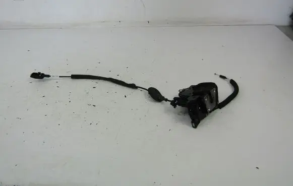 Renault Clio I Front door lock 