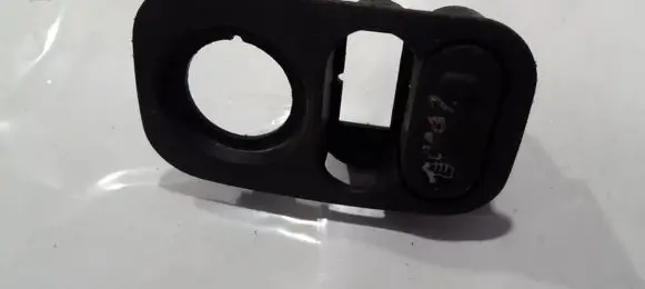 Renault Kangoo I Windscreen/window heater switch 7700307347