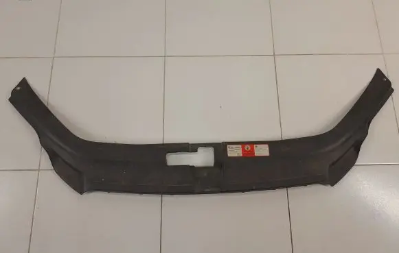 Audi Q7 4L Radiator trim 4L0807081
