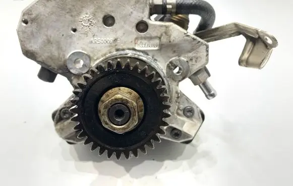 Mercedes-Benz GLE (W166 - C292) Fuel injection high pressure pump A6420701201