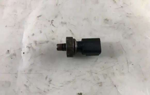 Chrysler Grand Voyager V Oil pressure sensor 05149064AA