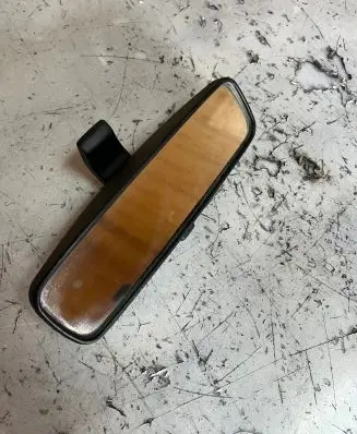 Nissan Primera Rear view mirror (interior) E200708