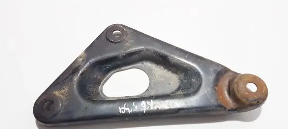 Opel Astra H Engine mounting bracket 2686