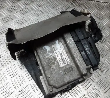 Audi A3 S3 8P Engine control unit/module 5WP4024003 06A906033DS SYN0673940