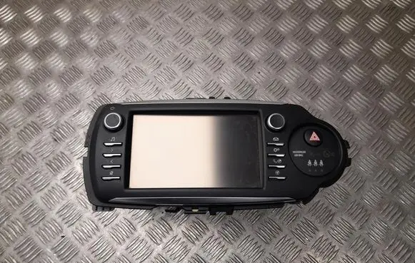 Toyota Yaris Radio/CD/DVD/GPS head unit 861400D400