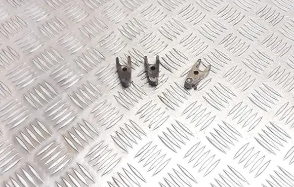 Mercedes-Benz A W169 Fuel Injector clamp holder