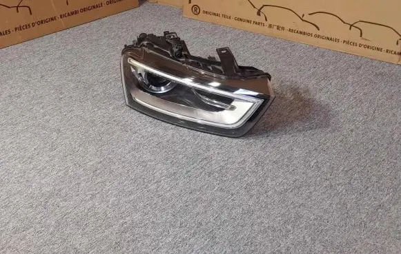 Audi Q3 8U Headlight/headlamp 8U0941004D