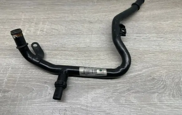 Audi A5 8T 8F Engine coolant pipe/hose 059121070A 3300007012