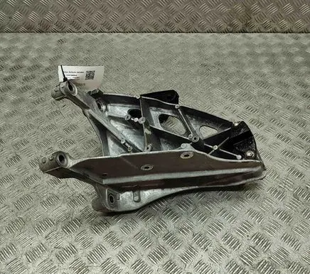 Mazda MX-30 Gearbox mounting bracket A71M1754XB
