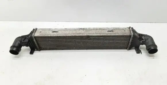 Mercedes-Benz C W204 Intercooler radiator A2045000200