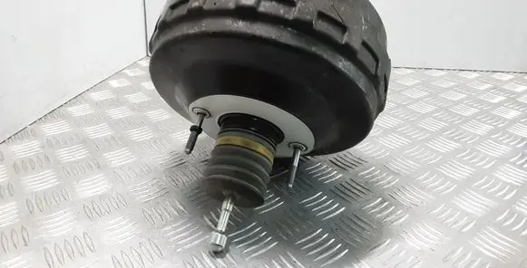 Opel Insignia A Brake booster 13228167