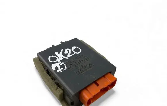 Toyota Highlander XU50 Other control units/modules 8598033020