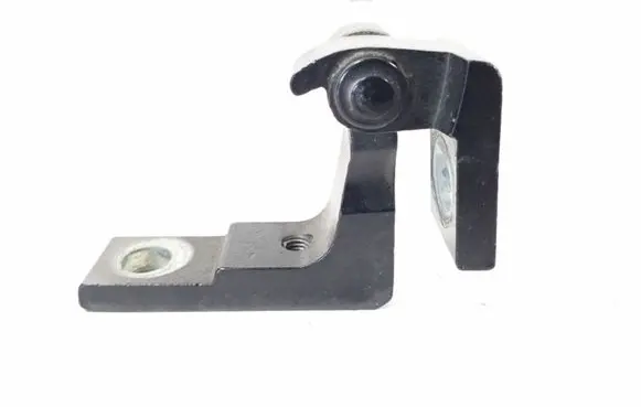 Porsche Cayenne (9PA) Front door upper hinge 7L0831402B