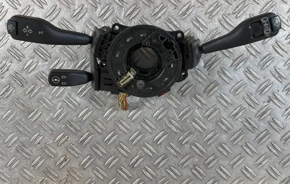 BMW X5 E53 Wiper turn signal indicator stalk/switch 61318375398