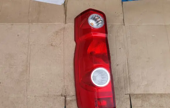 Volkswagen Crafter Rear/tail lights 9068200064 2E0945095