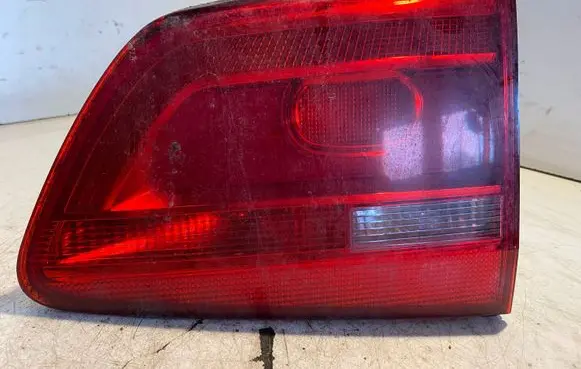 Volkswagen Touran II Tailgate rear/tail lights 1T0945094 2TZ01046902