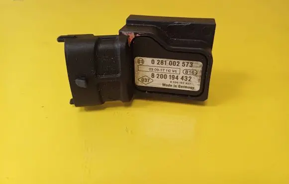 Renault Scenic II - Grand scenic II Air pressure sensor 0281002573 8200194432