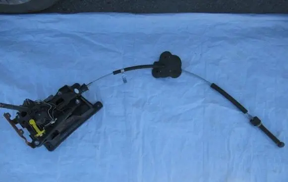 Renault Laguna III Gear selector/shifter in gearbox 