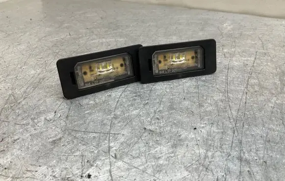 BMW 3 E92 E93 Number plate light 7193293 102121158A