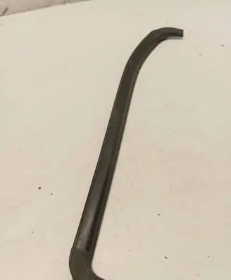 Ford Ranger Rubber seal rear door window/glass 