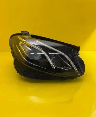 Mercedes-Benz E W213 Headlight/headlamp A2139067806