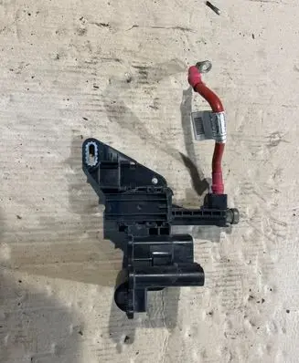 BMW 1 F20 F21 Current control relay 922501404 14032012 19165000001