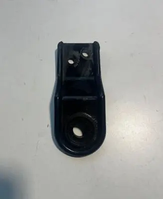 Mitsubishi Pajero Radiator mount bracket MR126801
