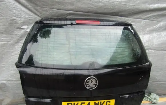 Opel Zafira B Tailgate/trunk/boot lid GMAUTO4574097