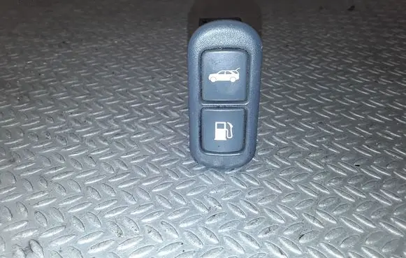 KIA Sorento Fuel tank opening switch 935503E000
