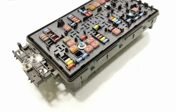 Opel Insignia A Fuse box set 22933572