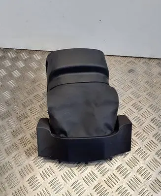 Ford Focus Steering wheel trim M513533