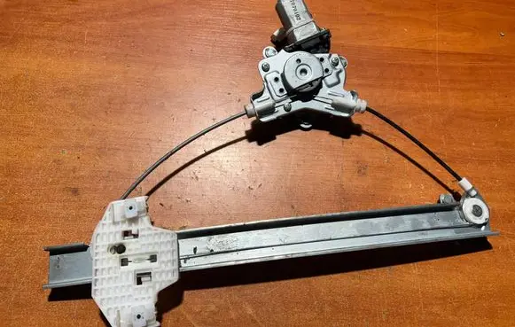 Hyundai Matrix Rear door window regulator with motor 9881017200